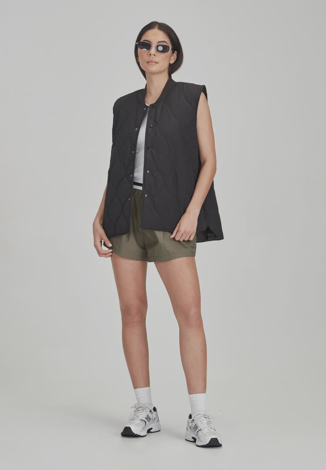 WOMENS QUILTED VEST - BLACK