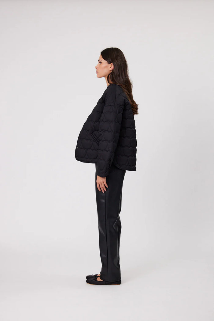 AVA QUILTED JACKET - BLACK