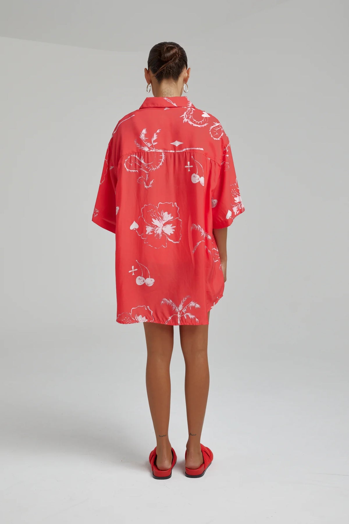 Cupro Big Shirt - Red Dragon of Hearts